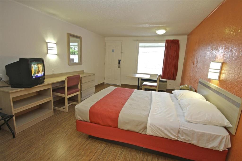 Motel 6 Kalamazoo Phòng bức ảnh