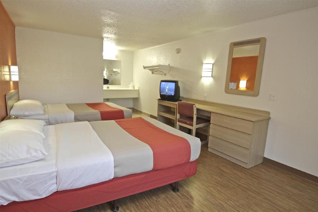 Motel 6 Kalamazoo Phòng bức ảnh