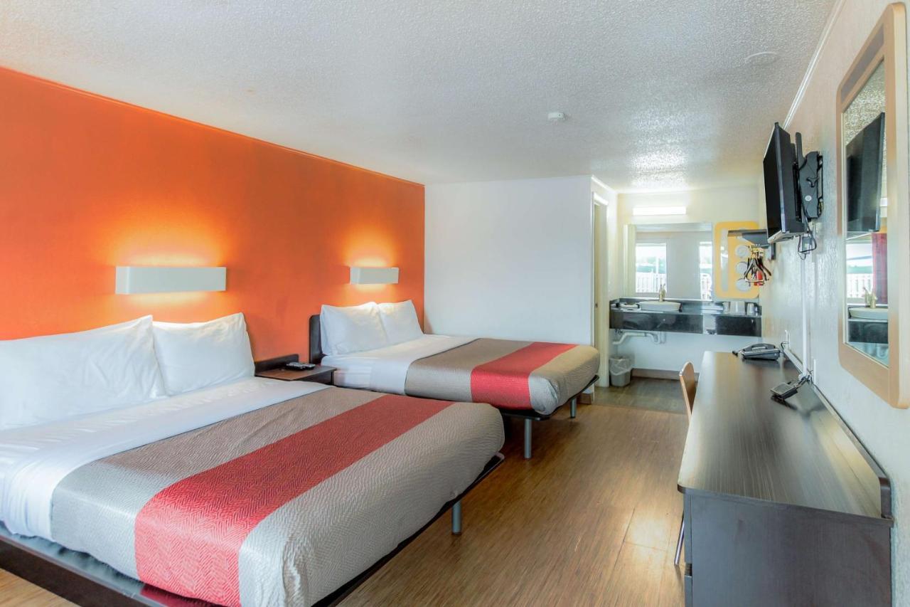 Motel 6 Kalamazoo Ngoại thất bức ảnh